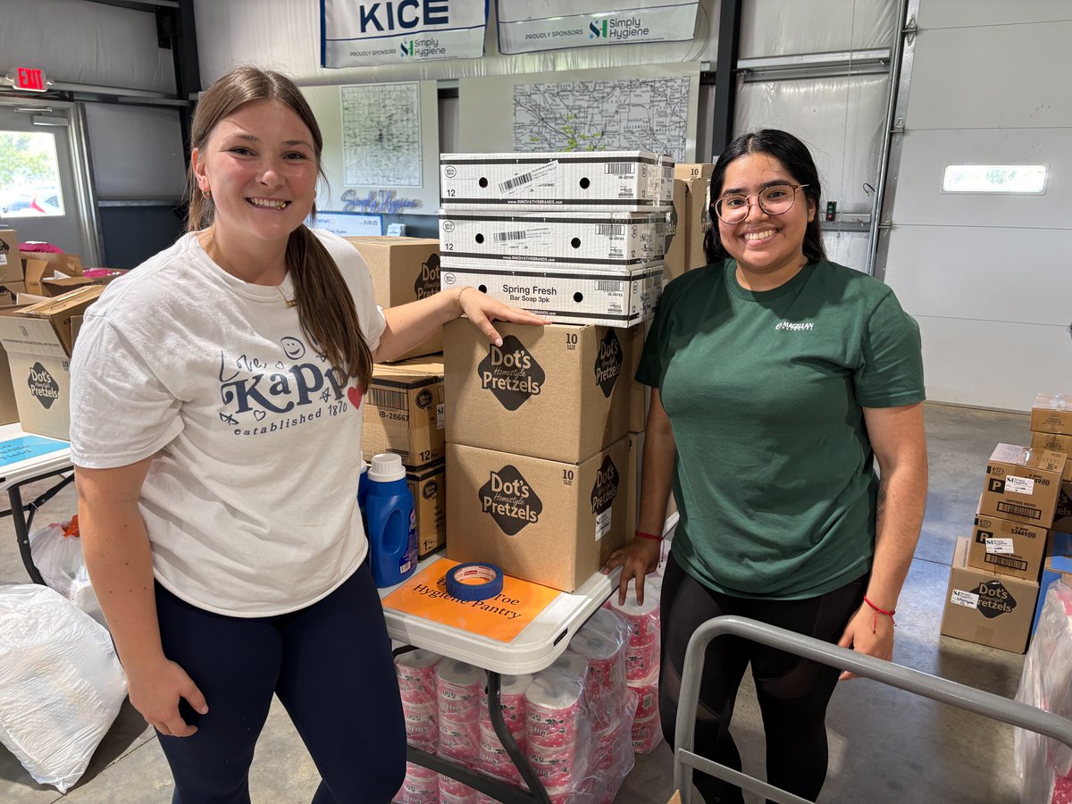 MKECEngineering's tweet image. Our interns and their mentors had a chance to help out in the Simply Hygiene warehouse and sort items for an upcoming distribution day. Simply Hygiene serves the greater Wichita area, providing over 92,000 people access to hygiene essentials each month. This was a fun afternoon!