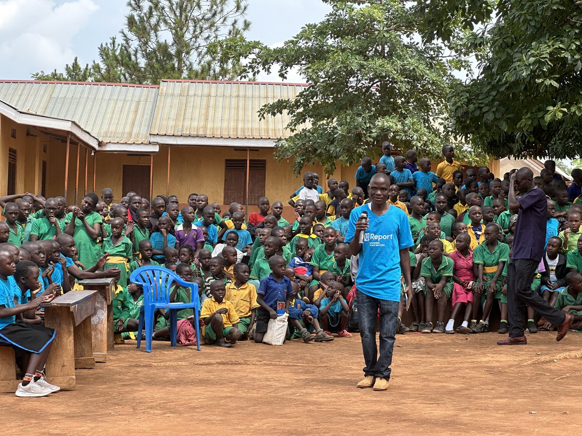 Special vote of thanks to our U reporters in Namayingo, Namaganda Zainab and Lubango Yakut for the wonderful work they are doing with the Fundoo school clubs. #ureport #yourvoicematters.