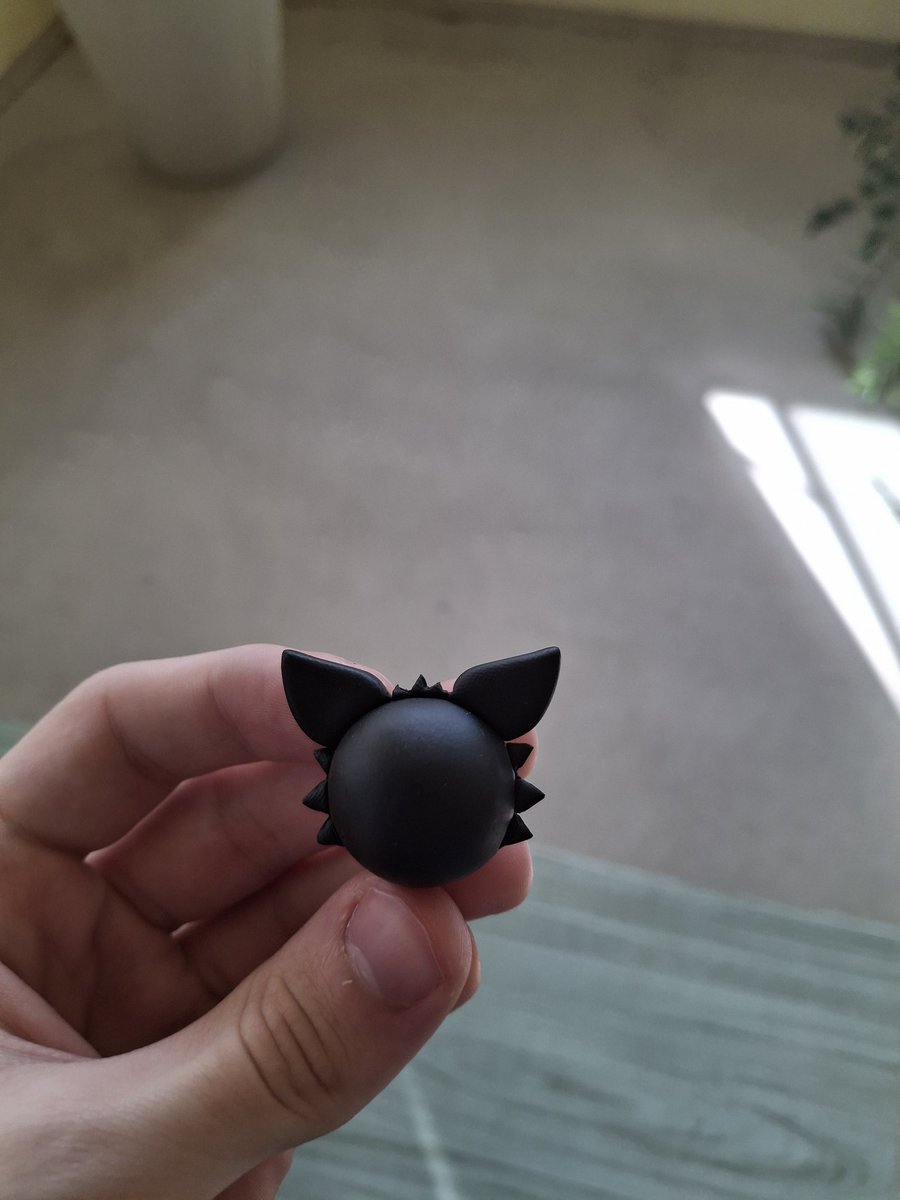 Rolerv469's tweet image. Guess who