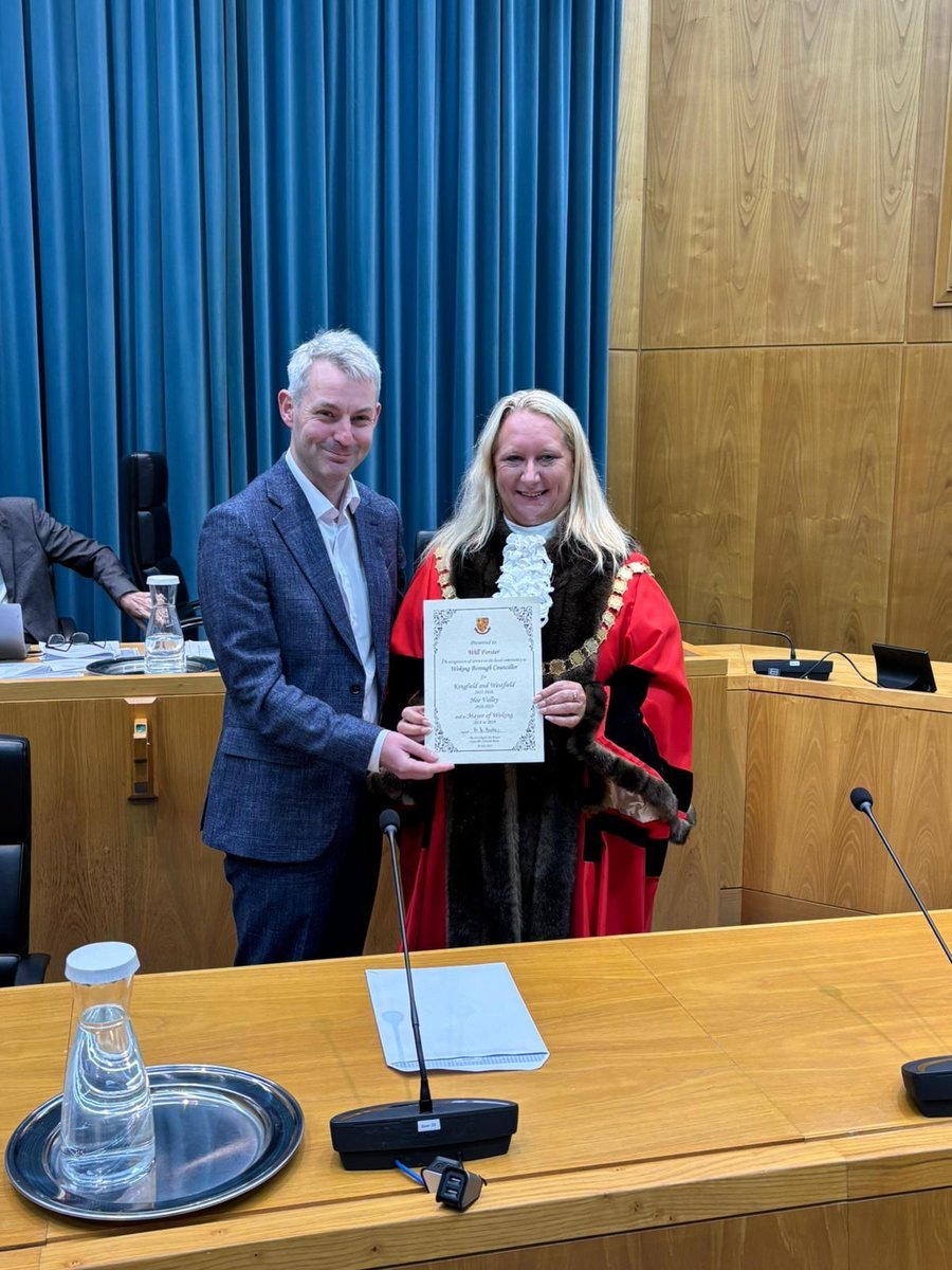 WillForster's tweet image. After 14 proud years, I attended my final @wokingcouncil meeting last night!
Honoured that the Mayor of #Woking and former colleagues thanked me with a certificate to celebrate my years of service!