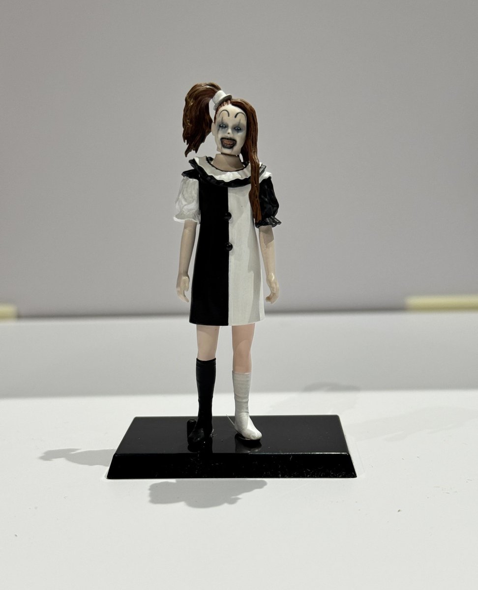 mezcotoyz's tweet image. Happy 5 Points Friday! 5 Points #Terrifier on display at booth 3145 at #SDCC 🤡