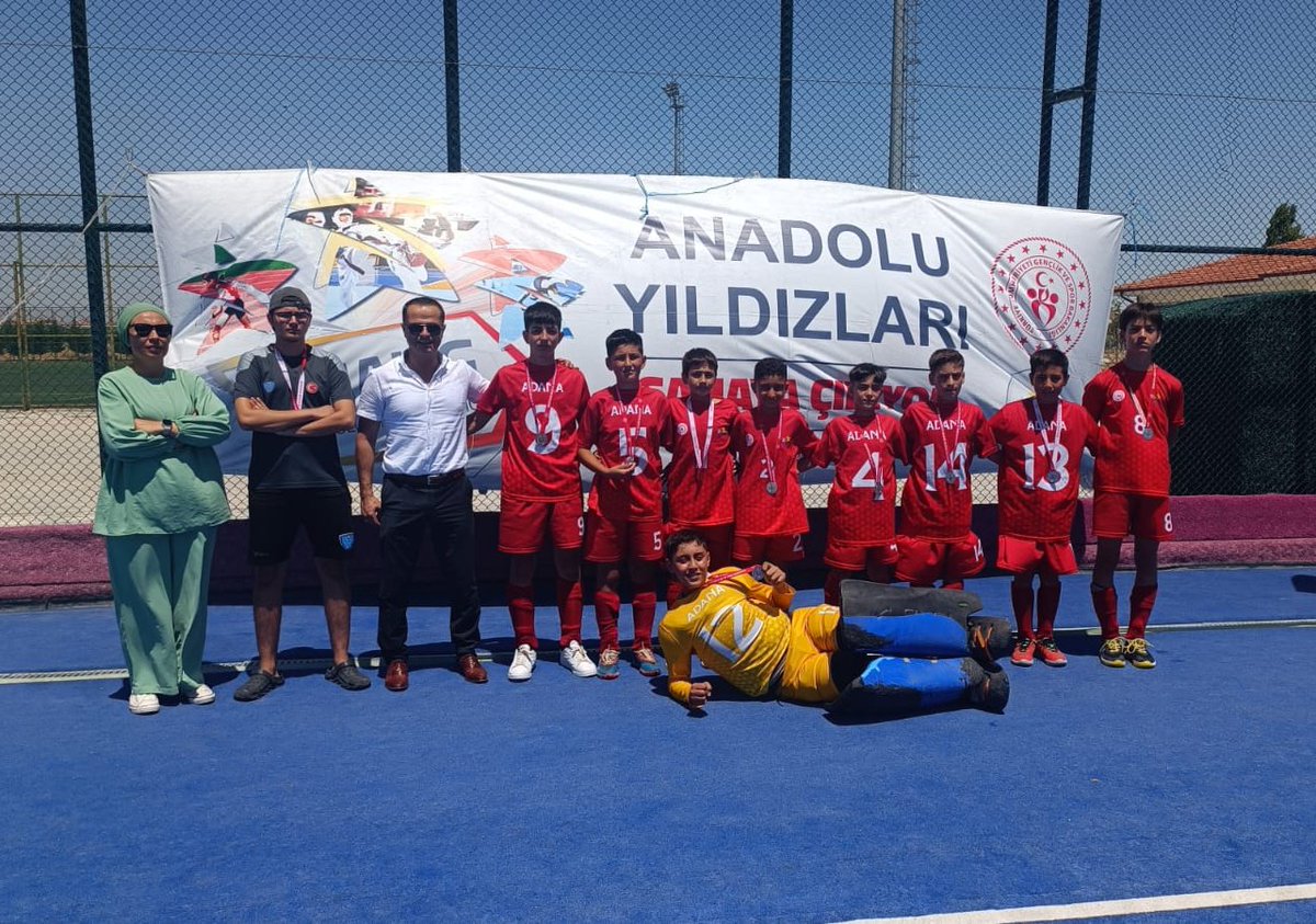 🏑 22-25 Temmuz 2025 tarihleri arasında Saraçoğlu Hokey Sahasında düzenlenen Analig Hokey Erkekler Açık Alan 1. Etap 2. Grup müsabakaları sona erdi. Müsabakalar sonunda derece alan sporculara ödülleri takdim edildi. 👏