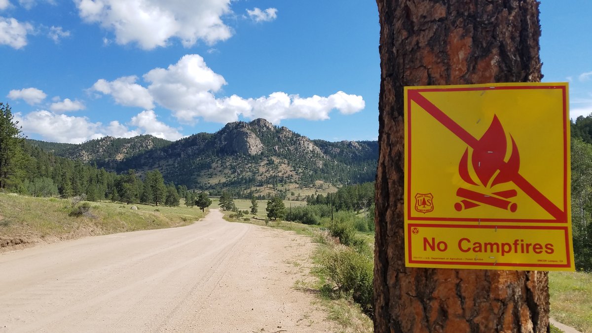 REMINDER: Stage 1 fire restrictions are in effect on Sulphur Ranger District in Grand County. Campfires are prohibited outside of developed and hosted campgrounds and recreation sites. View the order for a list of sites where campfires are permitted: fs.usda.gov/r02/arp/alerts…