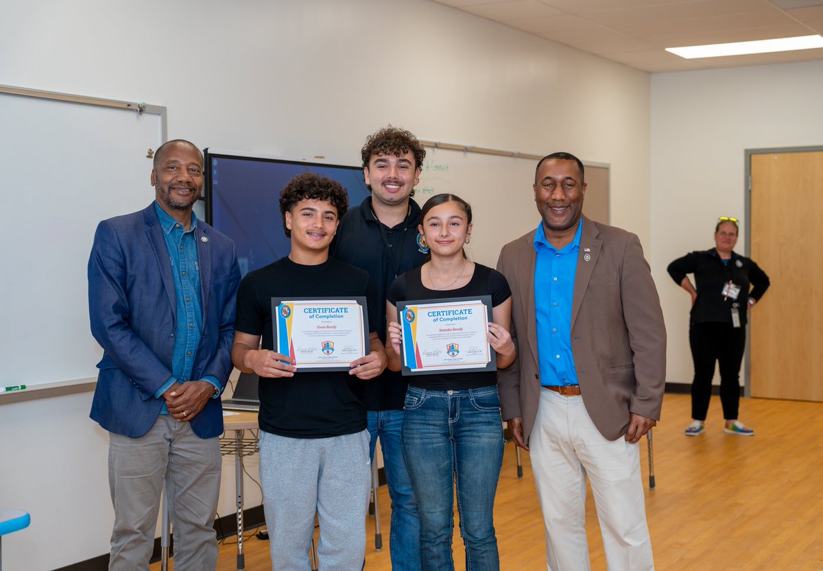 Ralph Patterson II #ReElectRalph2026 (@electrpatterson) on Twitter photo đŁ Congratulations to the Inaugural Class of the Charles County Student Citizen's Academy! Join me in celebrating an outstanding group of young leaders who gave of their time to learn how <a href="/CharlesCoMD/">Charles County Govt</a> operates & experience firsthand. #bellinophotography #reelectralph2026 <a href="/DNC/">Democratic Party</a> đŁ Congratulations to the Inaugural Class of the Charles County Student Citizen's Academy! Join me in celebrating an outstanding group of young leaders who gave of their time to learn how <a href="/CharlesCoMD/">Charles County Govt</a> operates & experience firsthand. #bellinophotography #reelectralph2026 <a href="/DNC/">Democratic Party</a>