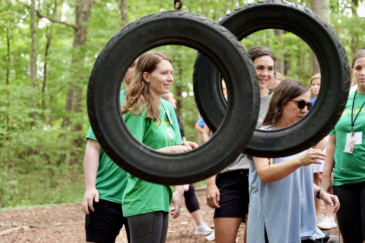 mtnbrookschools's tweet image. The ENGAGING Race! This morning our new teachers took on a different type of challenge. They toured all of our school campuses while competing in groups conquering things like the ropes course, competing in pickleball, solving puzzles and so much more.