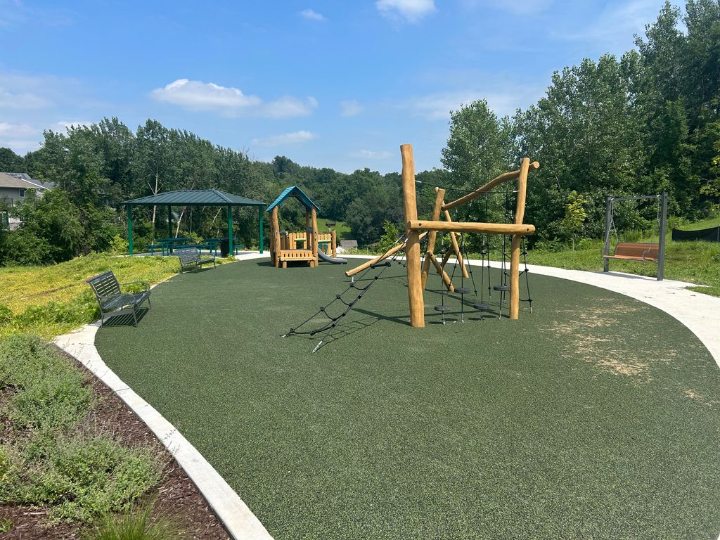 Crouch Recreation tweet media