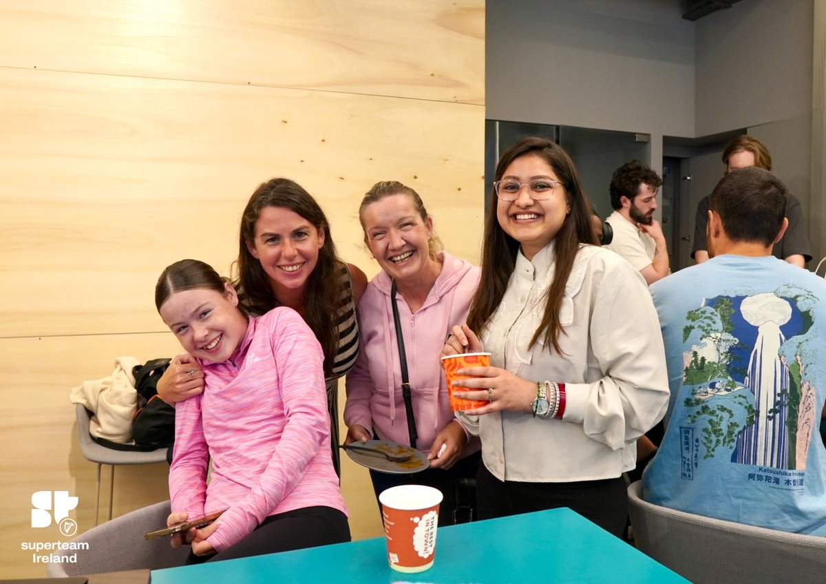 superteamIE's tweet image. This week's Talent Hub was special ✨
40+ builders came today!
Founders, developers, creatives, and more - all came together to drive @solana adoption through the power of community 🔥
Special thanks to guest mentor Kevin Collins for breaking down how to craft AI prompts that…