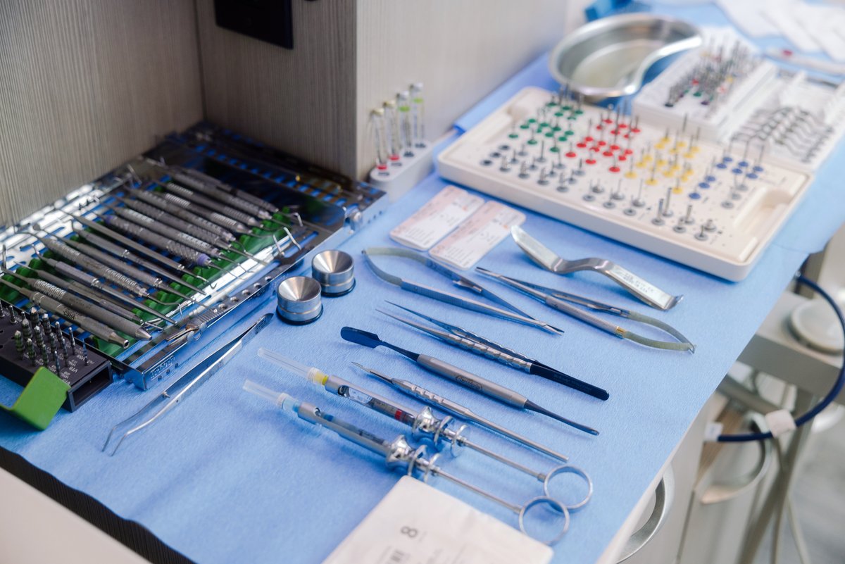 impressperio's tweet photo. Looking for expert periodontal care or dental implants in Burnaby, BC? We specialize in healthy smiles, from gum disease treatment to advanced implant solutions. Your oral health is our priority! 🪥✨
📍 Book a consultation today. #BurnabyDentist #DentalImplants #Periodontist https://t.co/BM3voYcPDH