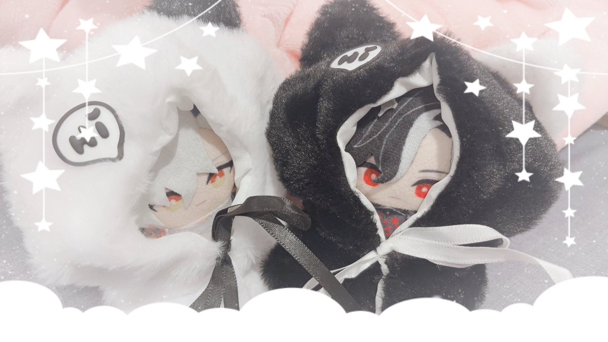 ann_teasocial's tweet image. LOOK AT THEIR BIG FLUFFY MATCHING HOODIES