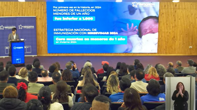 "Por primera vez en nuestra historia, en 2024, el número de menores de un año fallecidos fue menos de mil. Y algo que marca un hito sanitario en nuestro país: tuvimos cero muertes de menores de un año por virus respiratorio sincicial durante la campaña de invierno desde que
