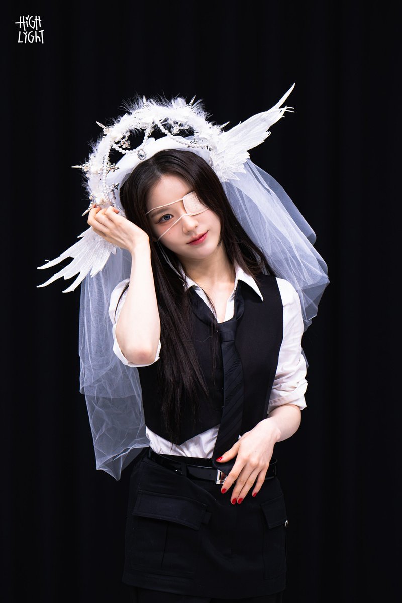 vividhighlight_'s tweet image. 250725
#희진 #HeeJin #아르테미스 #ARTMS