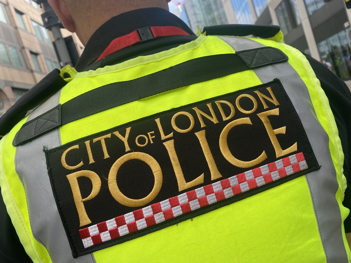 PoliceMutual's tweet image. #GreatPoliceWork “This is another fantastic result from our plain-clothed officers... our warning to criminals; don’t come into the City to steal bags." Praise for @CityPolice officers after bag snatching clampdown.
orlo.uk/JWKu9