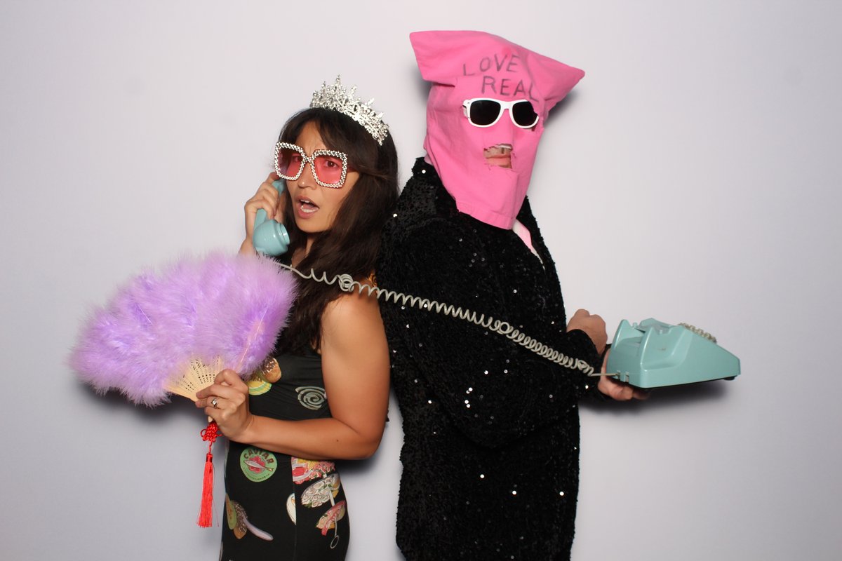 ChuckTingle's tweet image. me and my buckaroo @OlivieBlake had a great FIRST DAY AT COMIC CON at the @torbooks party. catch us together on panels FRIDAY (BEYOND BOUNDARIES 5:30PM ROOM 29CD) and SATURDAY (FAN MADE TALES 3:00PM ROOM 23ABC) LETS TROT