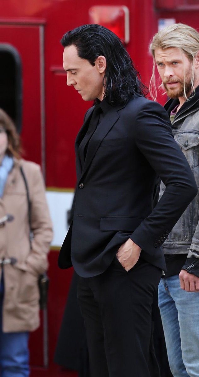 Hiddlesxxloki's tweet image. What’s on my mind? 

This. Always this