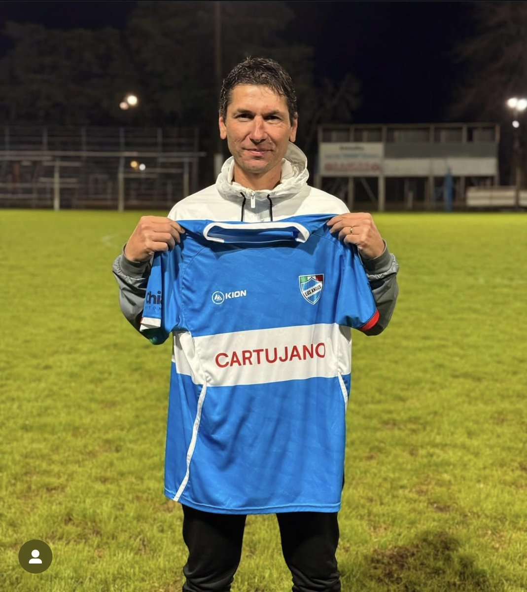 “Dicen que el fútbol da revancha pero a veces da algo mejor…

Bienvenido al club, profe. Nos alegra tenerlo con nosotros

Esperamos repetir festejos, ahora vamos por revancha… ¡pero juntos! 

🇸🇲🇸🇲🇸🇲🇸🇲🇸🇲🇸🇲