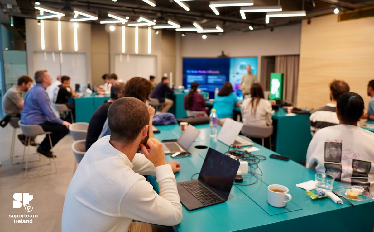 superteamIE's tweet image. This week's Talent Hub was special ✨
40+ builders came today!
Founders, developers, creatives, and more - all came together to drive @solana adoption through the power of community 🔥
Special thanks to guest mentor Kevin Collins for breaking down how to craft AI prompts that…