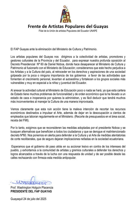 #Decreto60 
Trabajadores de la cultura rechazan la eliminación del Ministerio de Cultura y se convocan para este viernes a una protesta. 
La Unión de Artistas Populares del Ecuador señala que la eliminación del ministerio es "un viejo anhelo de sectores retardatarios" y aseguran