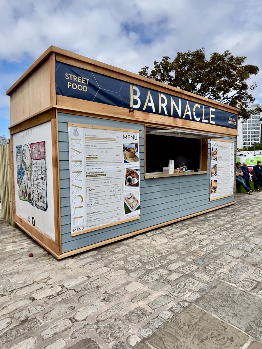 Barnaclelpool's tweet image. LIVERPOOL PRIDE THIS WEEKEND! 🌈🤩
If you're coming down for this year's Pride Parade, come pay us a visit at Barnacle Street Food. We're open from 10:30, serving up all our usual dishes 😍
#liverpoolpride #liverpool #thealbertdock #pierhead #liverpoolfood #foodie