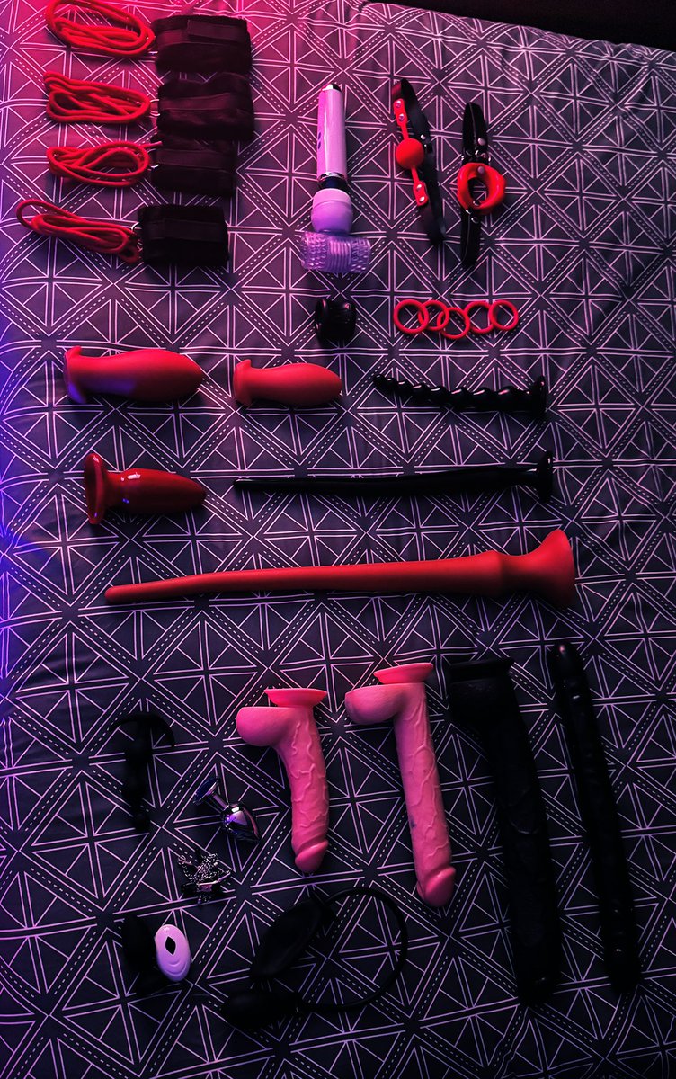 Tell me what you want using on you first then take a seat and see how long g you’ll last 😈 DMs open lads