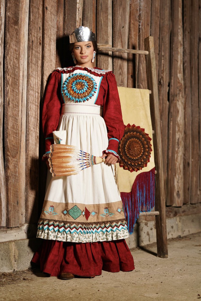 LumbeeHomcoming's tweet photo. Teen Miss Lumbee 2025 Keely Deal https://t.co/yyTOFOru25