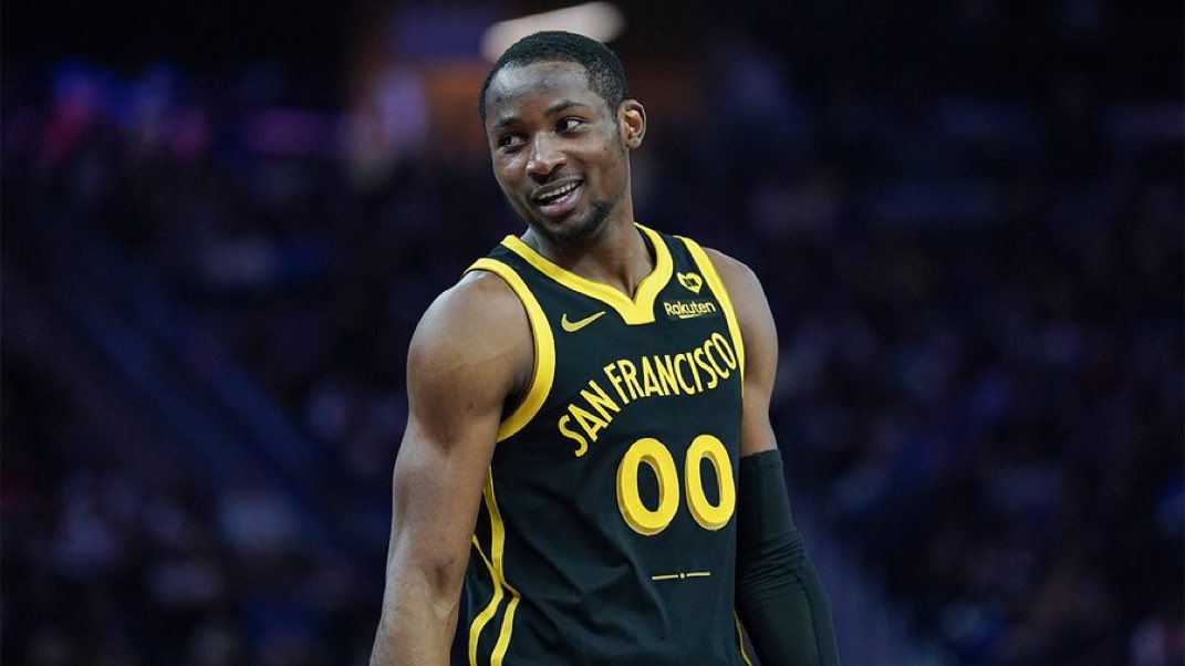 Fullcourtpass's tweet image. The Golden State Warriors criteria for any Jonathan Kuminga sign-and-trade package, per @anthonyVslater

— At least one first-round pick
— A good young player
— No bad contracts in return

(h/t @APH00PS)