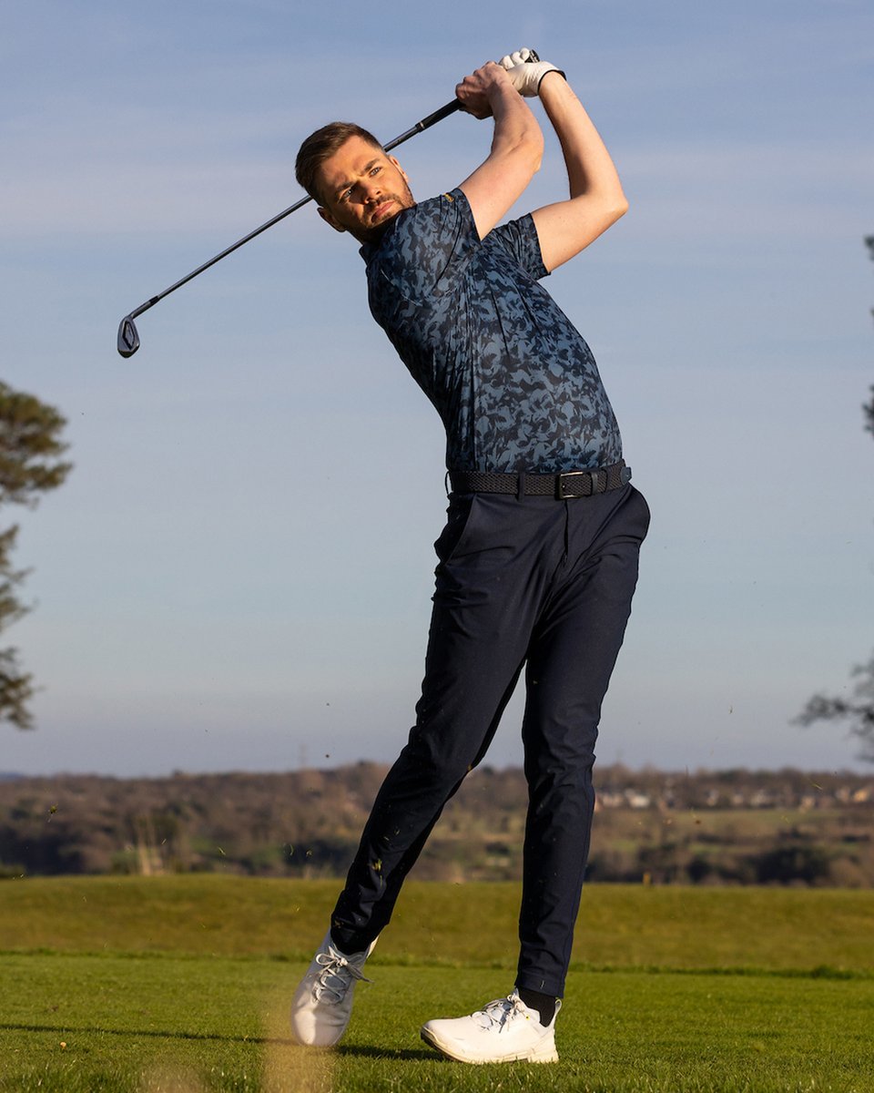 PINGTourEurope's tweet image. The all-new Julian polo is engineered for those who play with purpose and lead with style. 

Available in three print designs, the Julian brings confidence to every swing with SensorCool® technology. 

Shop now: bit.ly/3FclSBD

#EngineeredToPlay