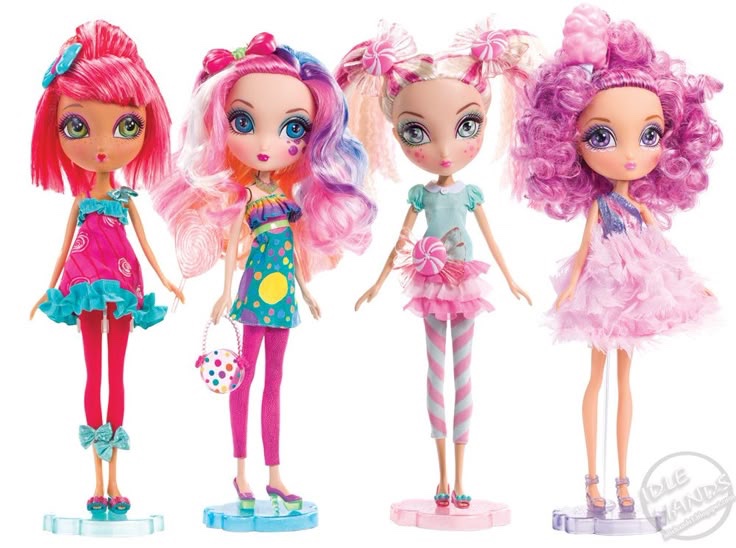 0bscureOTD's tweet image. Todays obscure media is la dee da dolls!

Before anyone brings it up they did have some slightly racist dolls. It was a line of fashion dolls released by Spin Master in August 2012. The series was suddenly cancelled after the late 2010s