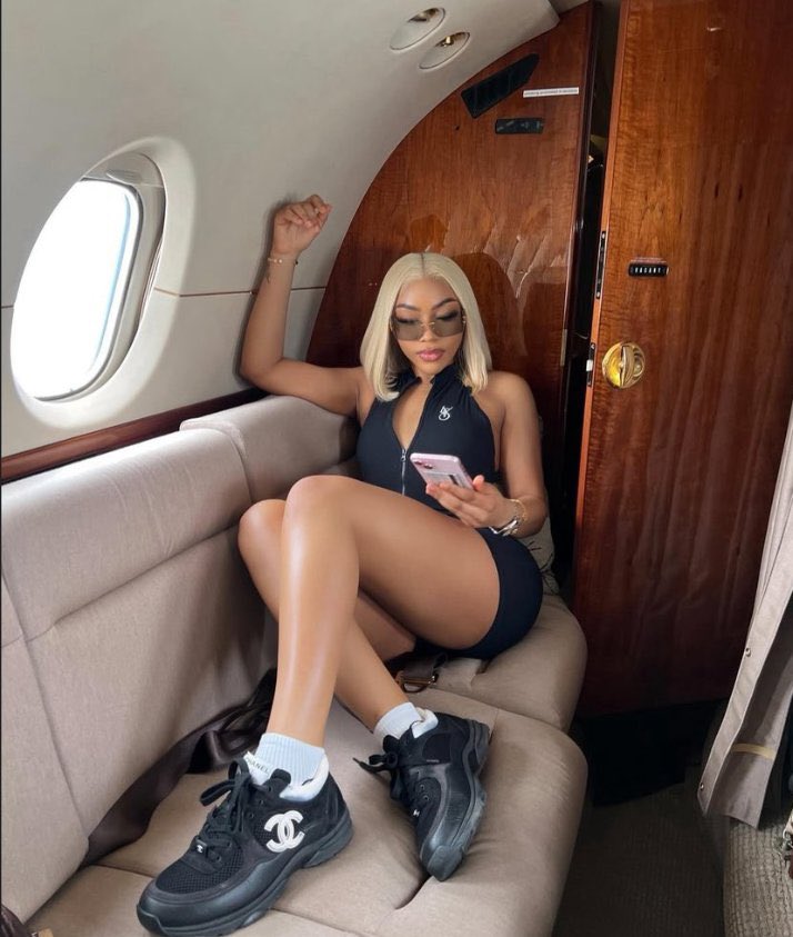 fwzishere's tweet image. If i be mr osak too, i go wan change taste. Choose wisely 😂
Chioma. Jessie