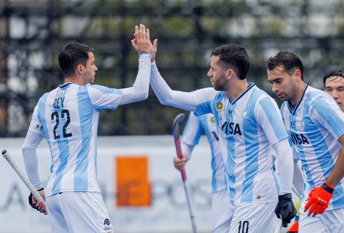 🏑 Panam Cups 2025 🏑

🇦🇷Argentina 13 -  🇧🇷 Brazil 0

#PAC2025 #PanamHockey