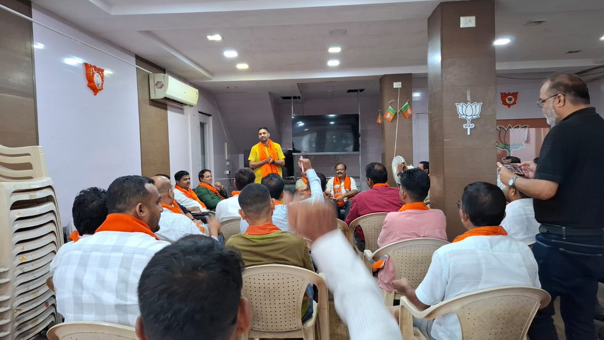 Shilpesh desai(Modi Ka Parivar) (@shilpeshd) on Twitter photo เชตเชฒเชธเชพเชก เชเชฟเชฒเซเชฒเชพ เชญเชพเชเชช เชชเซเชฐเชฎเซเช เชถเซเชฐเซ เชนเซเชฎเชเชคเชญเชพเช เชเชเชธเชพเชฐเชพเชจเชพ เช
เชงเซเชฏเชเซเชทเชธเซเชฅเชพเชจเซ โเชถเซเชฐเซ เชเชฎเชฒเชฎ เชตเชฒเชธเชพเชกโ เชเชพเชคเซ เชถเชเซเชคเชฟ เชเซเชจเซเชฆเซเชฐ เชธเชเชฏเซเชเชเซ เชฎเชพเชเซ เชชเซเชฐเชถเชฟเชเซเชทเชฃ เชตเชฐเซเช เช
เชจเซ เชเชเชพเชฎเซ เชเชพเชฐเซเชฏเชเซเชฐเชฎเซเชจเซ เชคเซเชฏเชพเชฐเซเช เช
เชเชเซ เชฌเซเช เช เชฏเซเชเชพเช.
เชชเซเชฐเชฆเซเชถ เชธเชเชเช เชจเชจเชพ เชถเซเชฐเซ เชชเซเชฐเชเชพเชถเชเชเชฆเซเชฐเชเซ เช
เชจเซ เชถเซเชฐเซ เชฎเชฏเชเชเชญเชพเช เชเซเชทเซ เชเชชเชธเซเชฅเชฟเชค เชฐเชนเซ เชฎเชพเชฐเซเชเชฆเชฐเซเชถเชจ เชเชชเซเชฏเซเช. เชเชฟเชฒเซเชฒเชพ เชฎเชเชกเชณเซเชจเชพ เชตเชฒเชธเชพเชก เชเชฟเชฒเซเชฒเชพ เชญเชพเชเชช เชชเซเชฐเชฎเซเช เชถเซเชฐเซ เชนเซเชฎเชเชคเชญเชพเช เชเชเชธเชพเชฐเชพเชจเชพ เช
เชงเซเชฏเชเซเชทเชธเซเชฅเชพเชจเซ โเชถเซเชฐเซ เชเชฎเชฒเชฎ เชตเชฒเชธเชพเชกโ เชเชพเชคเซ เชถเชเซเชคเชฟ เชเซเชจเซเชฆเซเชฐ เชธเชเชฏเซเชเชเซ เชฎเชพเชเซ เชชเซเชฐเชถเชฟเชเซเชทเชฃ เชตเชฐเซเช เช
เชจเซ เชเชเชพเชฎเซ เชเชพเชฐเซเชฏเชเซเชฐเชฎเซเชจเซ เชคเซเชฏเชพเชฐเซเช เช
เชเชเซ เชฌเซเช เช เชฏเซเชเชพเช.
เชชเซเชฐเชฆเซเชถ เชธเชเชเช เชจเชจเชพ เชถเซเชฐเซ เชชเซเชฐเชเชพเชถเชเชเชฆเซเชฐเชเซ เช
เชจเซ เชถเซเชฐเซ เชฎเชฏเชเชเชญเชพเช เชเซเชทเซ เชเชชเชธเซเชฅเชฟเชค เชฐเชนเซ เชฎเชพเชฐเซเชเชฆเชฐเซเชถเชจ เชเชชเซเชฏเซเช. เชเชฟเชฒเซเชฒเชพ เชฎเชเชกเชณเซเชจเชพ
