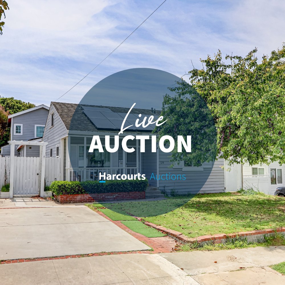 _AuctionsWork's tweet photo. Just Listed! Discover your dream home at 320 E Walnut, El Segundo. Don't miss out on this incredible opportunity! Contact listing agent Patti Gowda for more info.

#RethinkRealEstate #HarcourtsAuctions #AuctionsWork #ForSale #PropertyAuction #JustListed #DreamHome #ElSegundo https://t.co/QwkyeaCTUn
