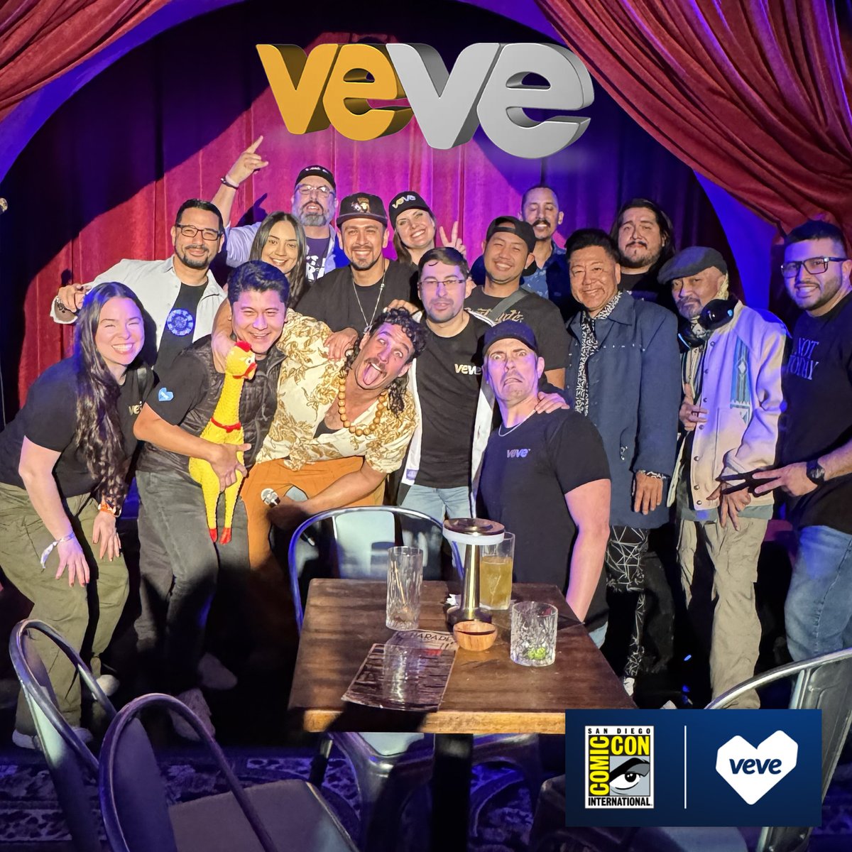 VeVe | Digital Collectibles (@veve_official) on Twitter photo SDCC 2025 DAY 2 💙
VeVe Fam Gold and Silver Logo meetup at SDCC 2025! 🎉
#SDCC #SDCC2025 #VeVe <a href="/DavidYuNZ/">David Yu ⭕️</a> SDCC 2025 DAY 2 💙
VeVe Fam Gold and Silver Logo meetup at SDCC 2025! 🎉
#SDCC #SDCC2025 #VeVe <a href="/DavidYuNZ/">David Yu ⭕️</a>