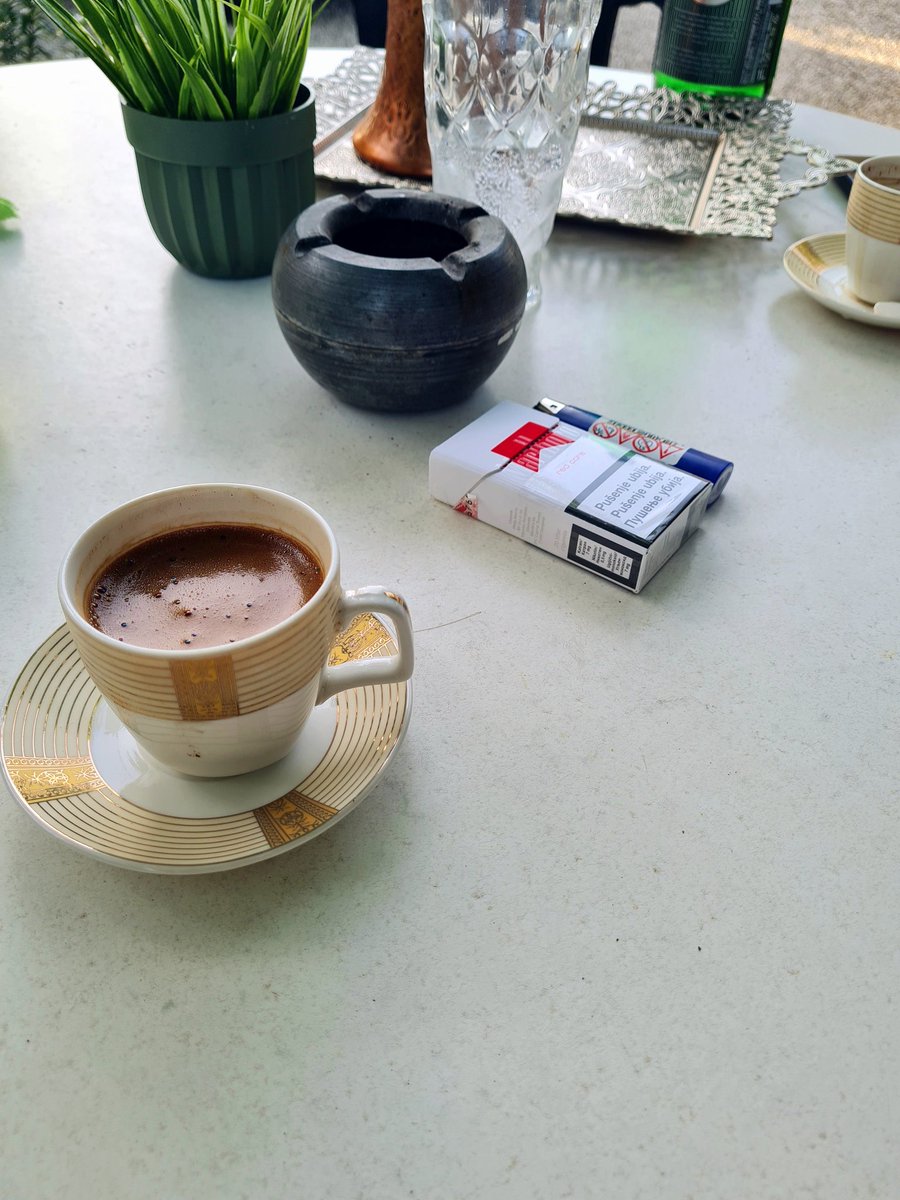 ramobunic's tweet image. čekajući kišu 🙄