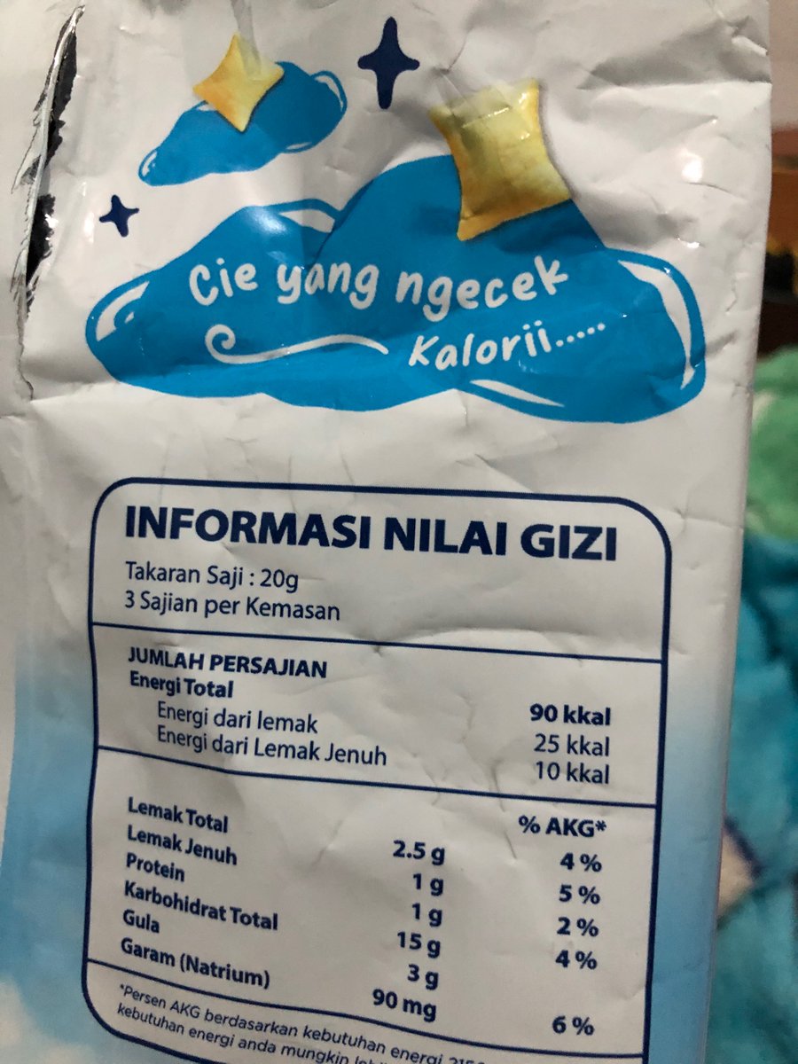 choconimss's tweet image. Hahahahaha lucu amaaatt 😂✨ Akhirnya ketemu juga snack yang bukan makanan kucing inii #Floaty