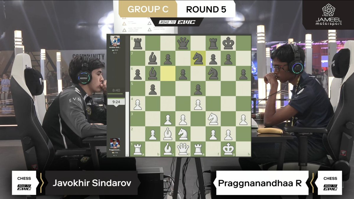 chess24com's tweet image. Leaders Praggnanandhaa and Sindarov (both on 4/4) are playing now in Round 5! chess.com/events/2025-es…
#esportsworldcup