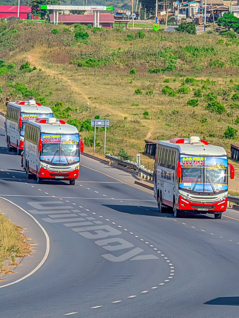 kirigitim's tweet image. Ni mara 100 nipande G7 za Cash kuliko zile za Mikopo. Hapa mchawi madereva pekee. Akuje tumuuzie angalau wawili wa kuziweka mbele hizo G7. Baada ya mwezi mmoja, za mikopo zinapaki zenyewe.