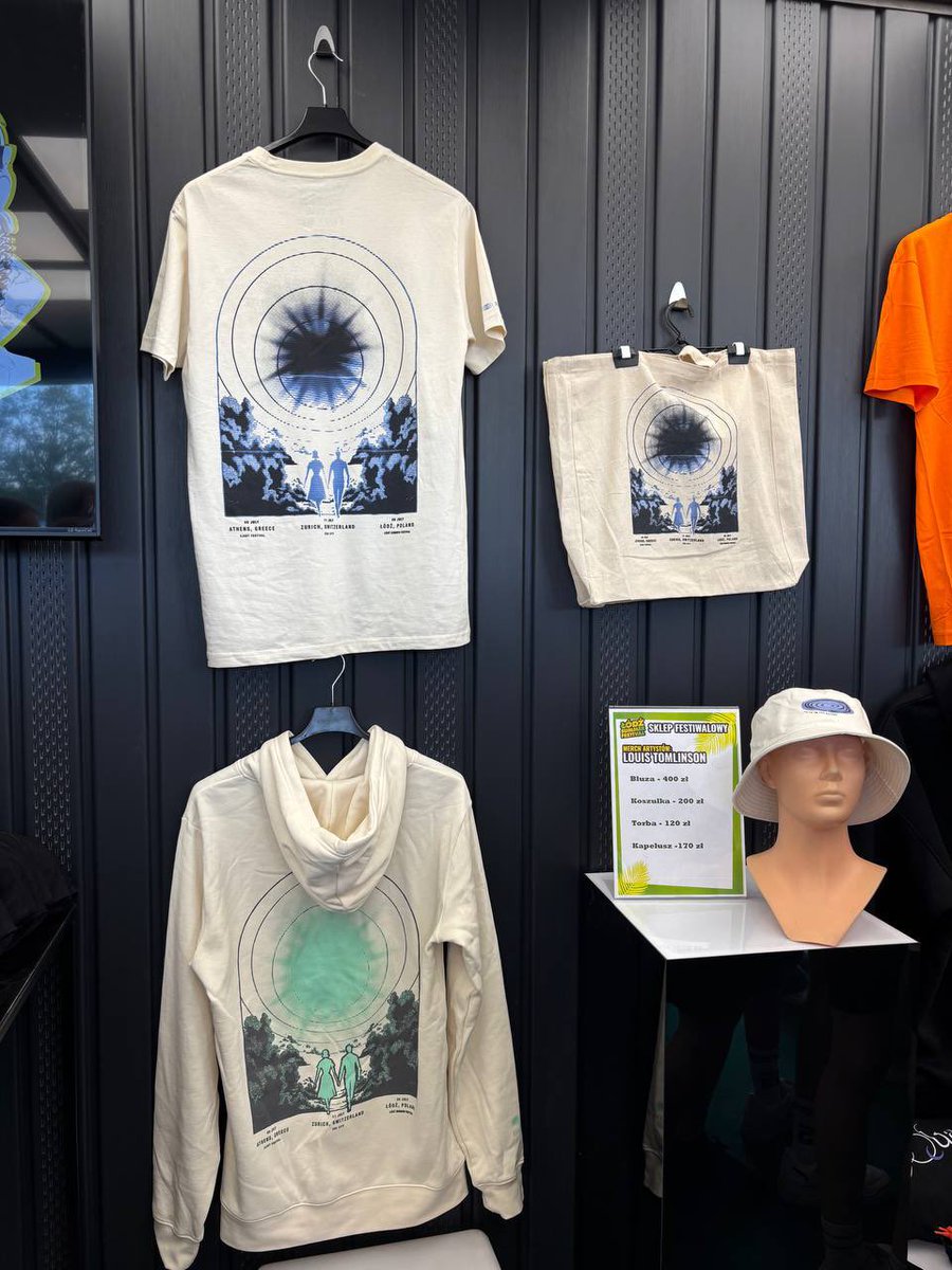 1DDailyPlanet's tweet image. 📸 Exclusive merch for tomorrow’s show 🫶
#ŁódźSummerFestival #LouisTomlinson #LTFestivals25
© @LTUpdatesPL