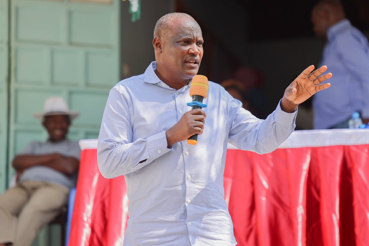 JohnMbadiN's tweet image. Presided over Education thanks giving ceremony at God Oloo Secondary school in Suba South where I inspected the construction of a state-of-the-art storey building laboratory & library.
I later joined the neighbouring Miramba Secondary stakeholders for a fundraiser.