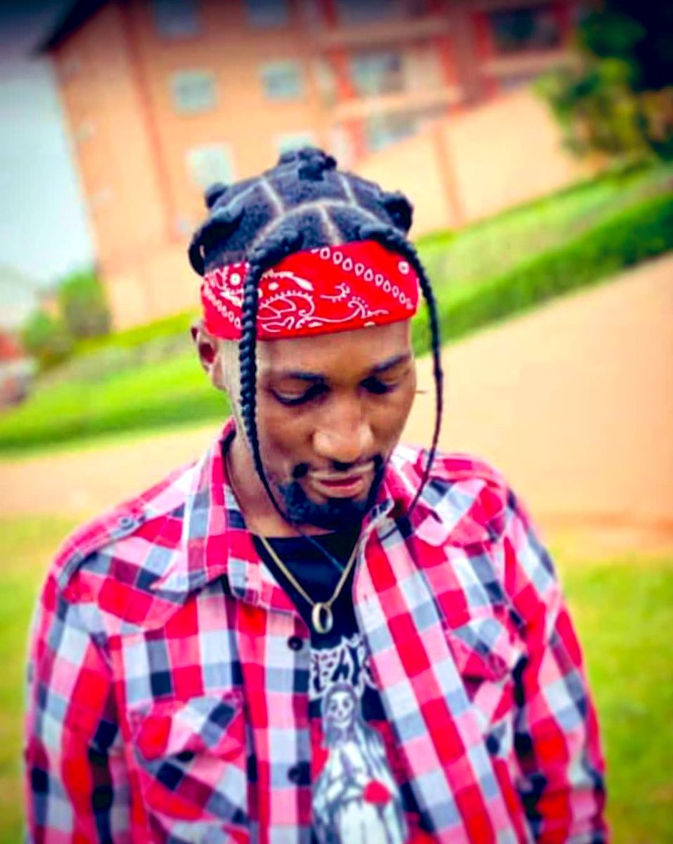 I was a baby yute 
Giving <a href="/PryceTeeba/">#MAYOR</a> vibes