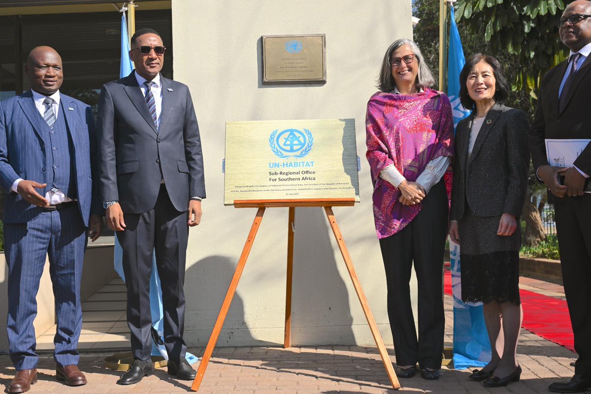 UNHABITAT's tweet image. A major milestone for sustainable urbanization in Southern Africa!
UN-Habitat has launched its Sub-Regional Hub in Gaborone in partnership with the government of Botswana. The hub aims drive housing, smart cities & SDG 11 progress across the region.