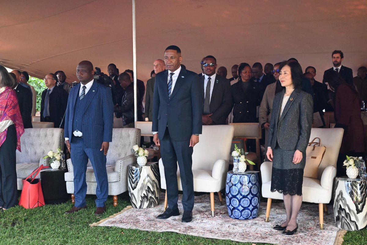 UNHABITAT's tweet image. A major milestone for sustainable urbanization in Southern Africa!
UN-Habitat has launched its Sub-Regional Hub in Gaborone in partnership with the government of Botswana. The hub aims drive housing, smart cities & SDG 11 progress across the region.
