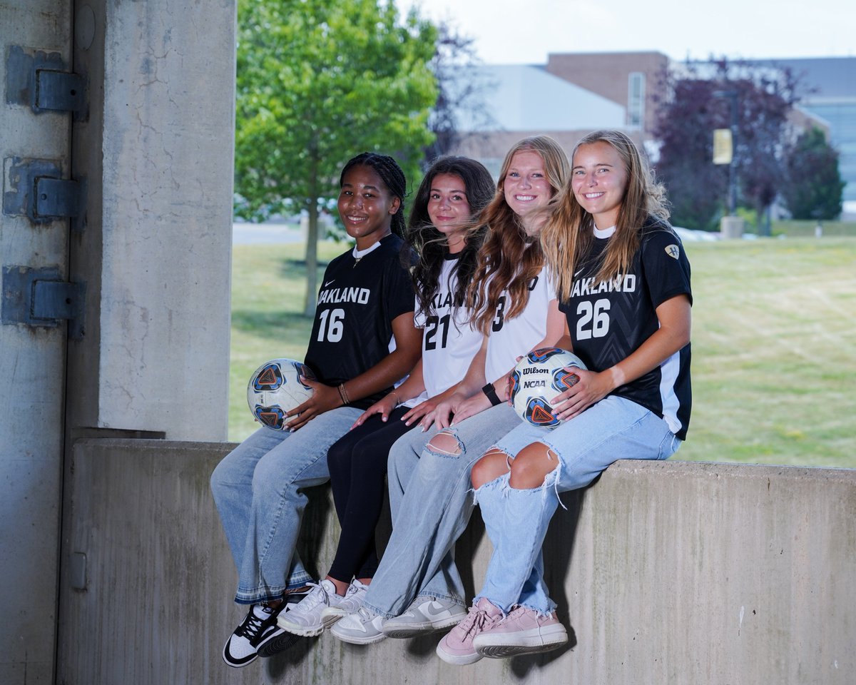 Oakland Women's Soccer tweet media