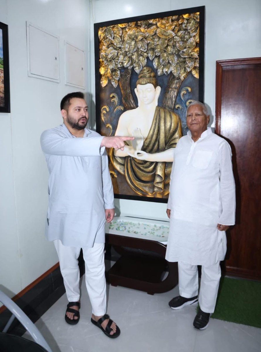 TejashwiYdvRJD's tweet image. BJP-RSS को डराने के लिए,ये एकमात्र तस्वीर काफ़ी है।
💪🔥