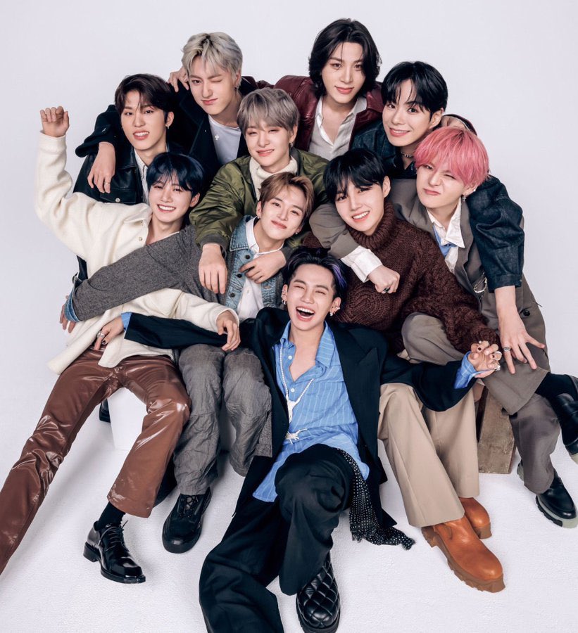 teupopbase's tweet image. Highest peak of monthly listeners on Spotify by a 4th generation Korean male artist:

1. StrayKids - 13.52M
2. TXT - 12.03M
3. ENHYPEN - 10.25M
4. #TREASURE - 6.65M
5. Hyunjin - 5.81M 
6. ATEEZ - 5.79M

Let’s try and reach this peak again next comeback teumes!