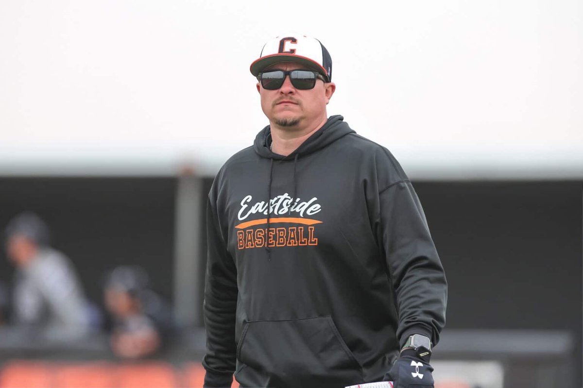 Trevor Cordova named new athletic director/ head baseball coach at Tulia High School #txhsbaseball.
🔗 presspass.news/trevor-cordova…