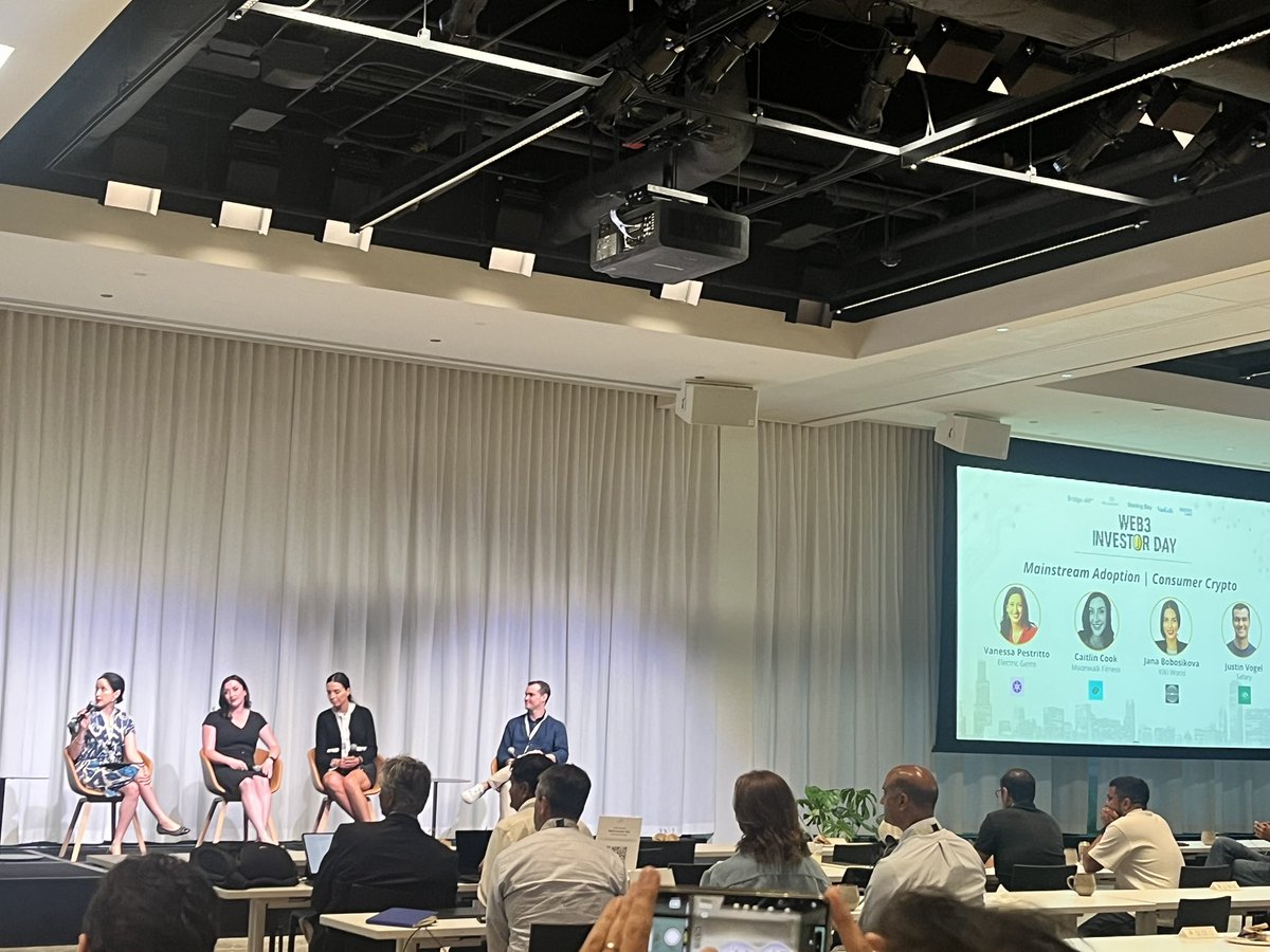 AccelerateWeb3's tweet image. Had an amazing time at the Chicago web3 Investor Day, with @decasonic .
Super bullish to hear @DeadCaitBounce of @moonwalkfitness, @janabobosik of @kikiworld_ , @jkey_eth of @Safaryclub and more, discuss the incredible progress they’ve made pushing the boundaries of web3…