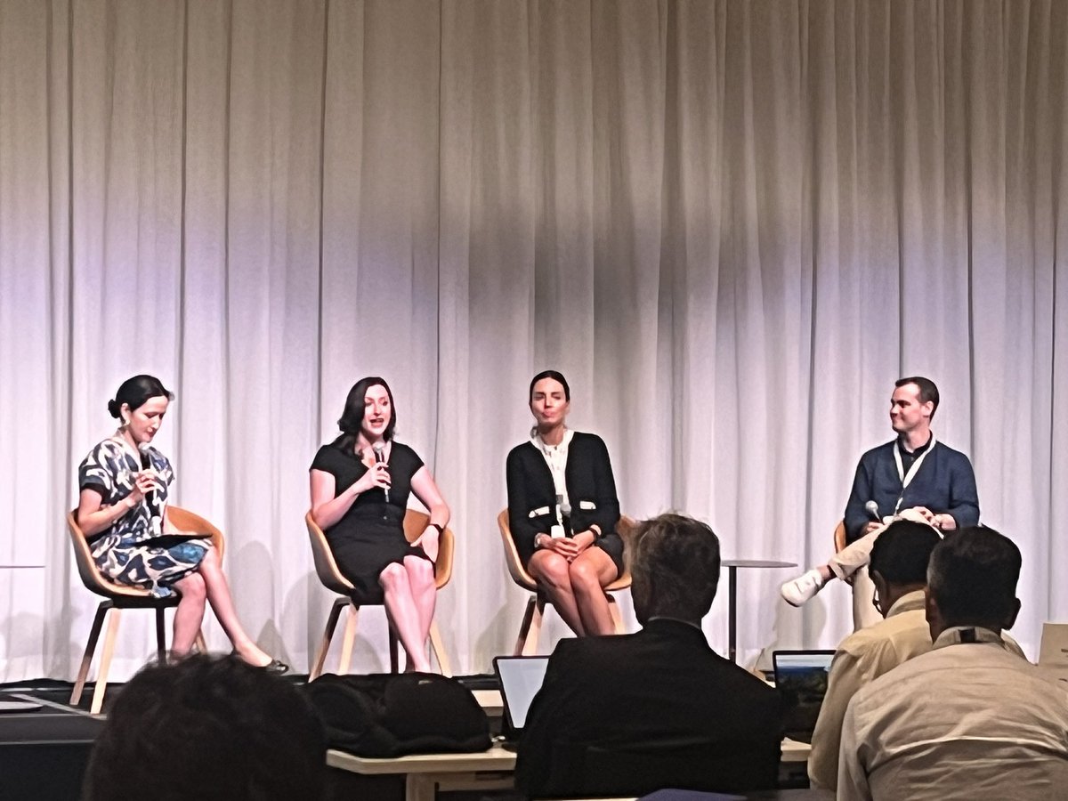 AccelerateWeb3's tweet image. Had an amazing time at the Chicago web3 Investor Day, with @decasonic .
Super bullish to hear @DeadCaitBounce of @moonwalkfitness, @janabobosik of @kikiworld_ , @jkey_eth of @Safaryclub and more, discuss the incredible progress they’ve made pushing the boundaries of web3…