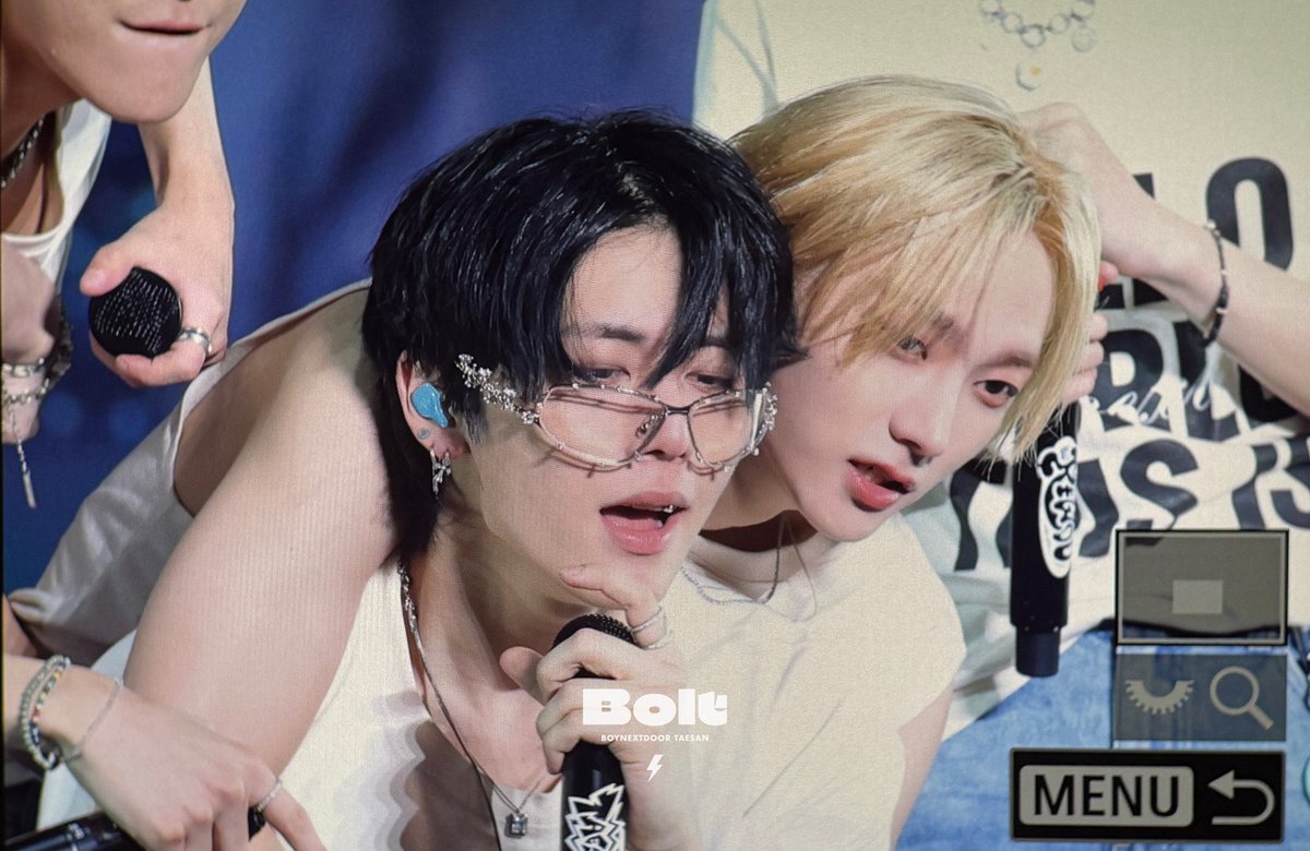 오늘너무사랑스러운사건이발생햇어요