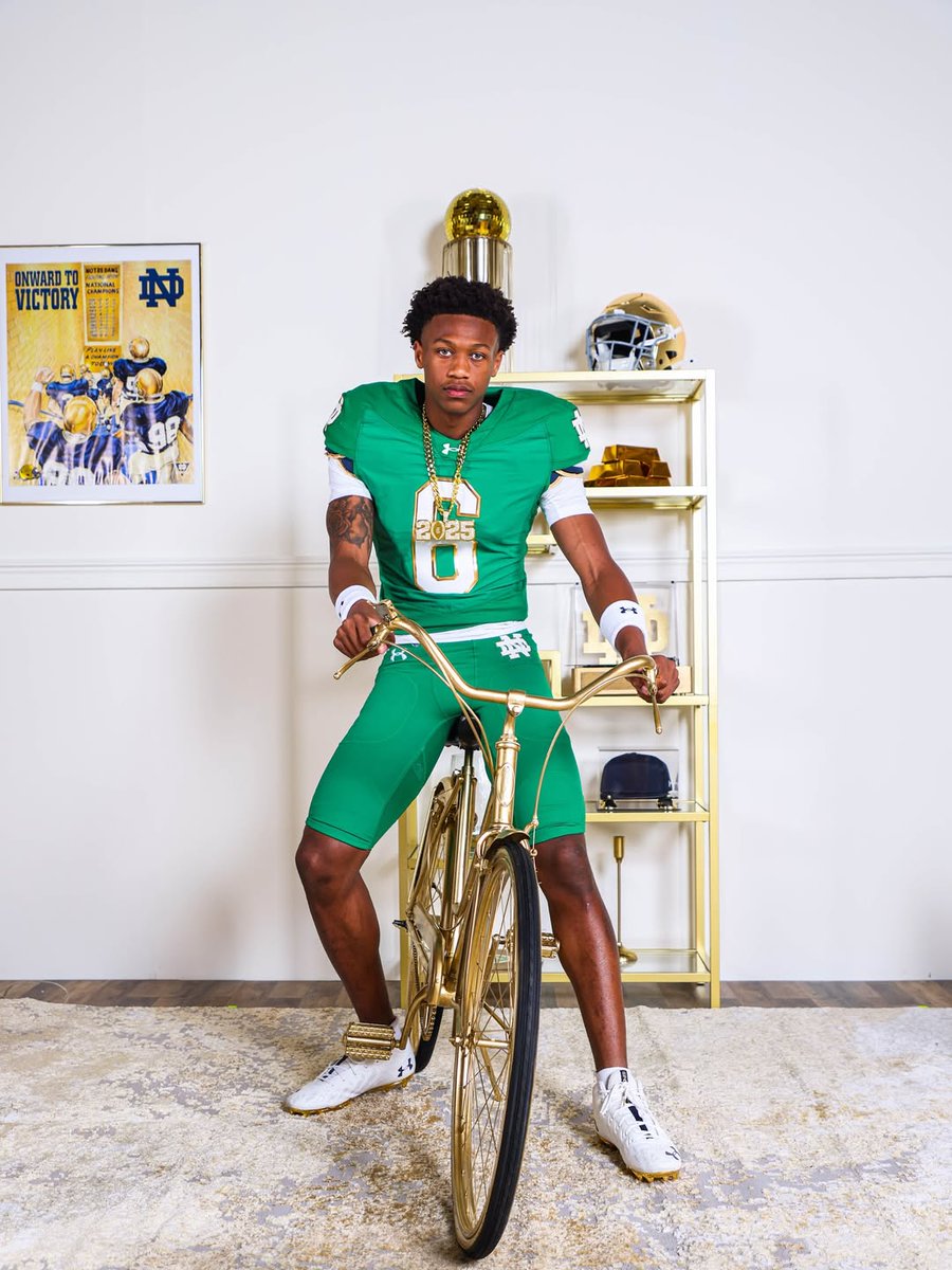 Tyler James (@tjamesnd) on Twitter photo Khary Adams is a long athlete with a nose for the football.
He's next up in my Film Study series for <a href="/BGInews/">BlueandGold.com</a>:
on3.com/teams/notre-da… Khary Adams is a long athlete with a nose for the football.
He's next up in my Film Study series for <a href="/BGInews/">BlueandGold.com</a>:
on3.com/teams/notre-da…