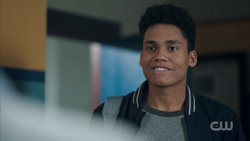 josuete27913576's tweet photo. Feliz Cumpleaños @DeLaRosa_Actor 🇲🇽 #ÓscarDeLaRosa #Doblaje
Con La Voz 🎙
Franklin "Raton" Finbar En #Jumanji
Boomer En #Floogals
Wayzz En #MiraculousLadybug #Miraculous
Y Trev Brown En #Riverdale https://t.co/n1mAR2pvPC